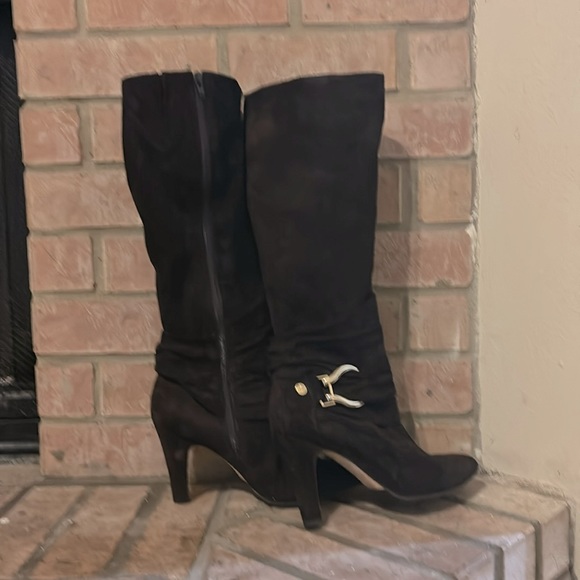 Antonio Melani 3inch suede boots size 9 - Picture 1 of 2